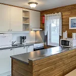 Holiday home Beautiful In With Kitchen